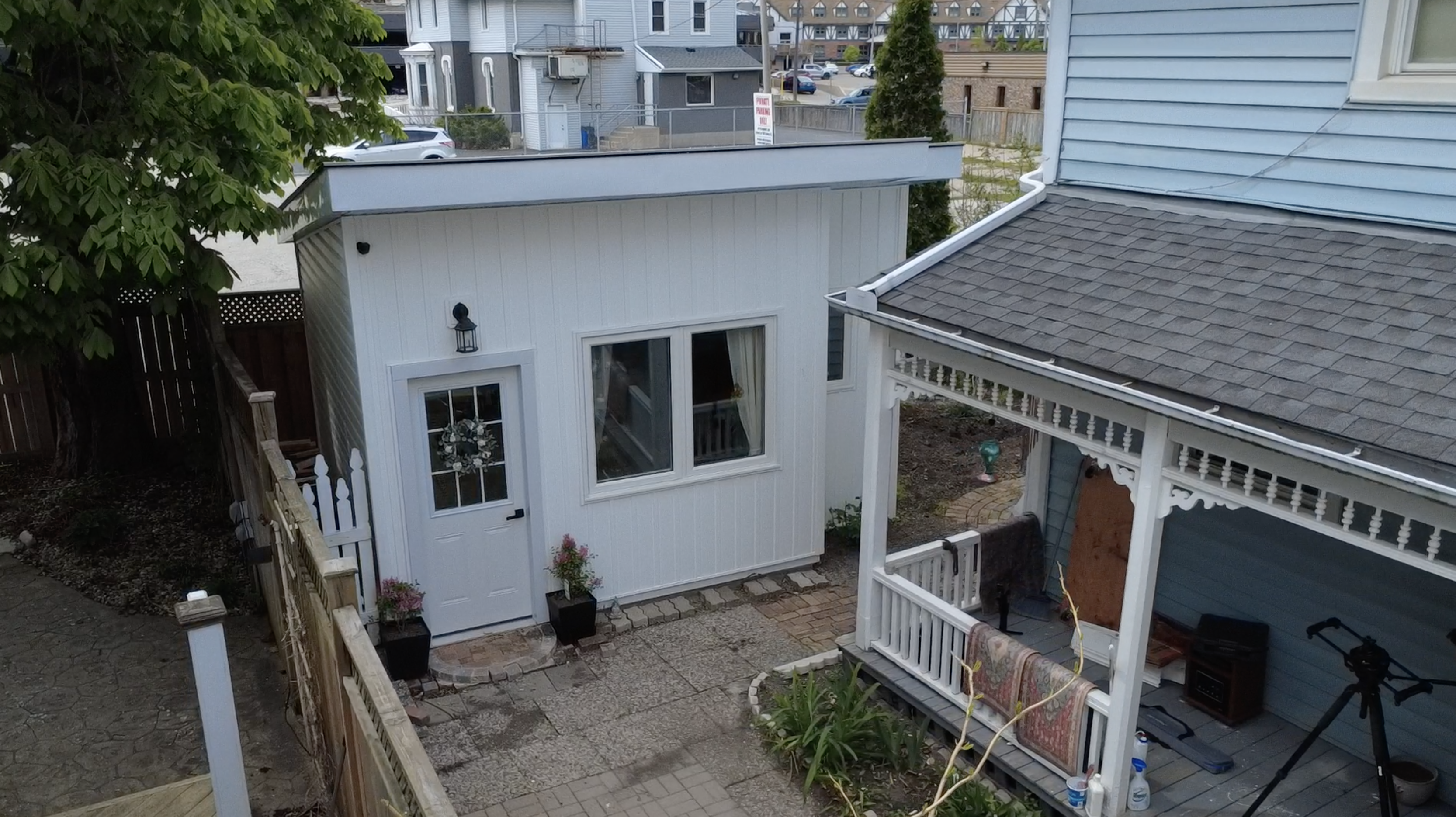 Studio garden location